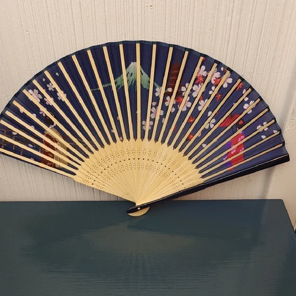 Elegant Blue and Cream Hand Fan - Picture 2 of 5